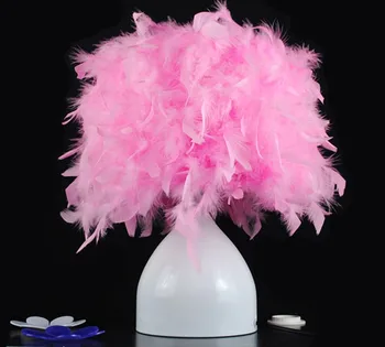  2016 нов Европейски топло лилаво романтичен стил, минималистичен сватбен номер спалня нощна лампа перо подарък за рожден ден