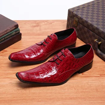  Новост 2019 г.; Мъжки кожени обувки под червената Рокля; Модерен Мъжки Официалната Обувки дантела; Бизнес обувки с остър пръсти върху плоска подметка